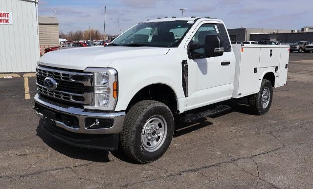 2025 Ford Super Duty F-350 SRW XL