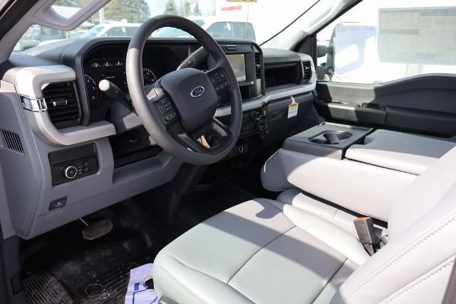 2025 Ford Super Duty F-350 SRW XL