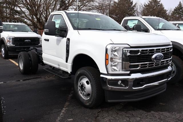 2026 Ford Super Duty F-350 DRW XL