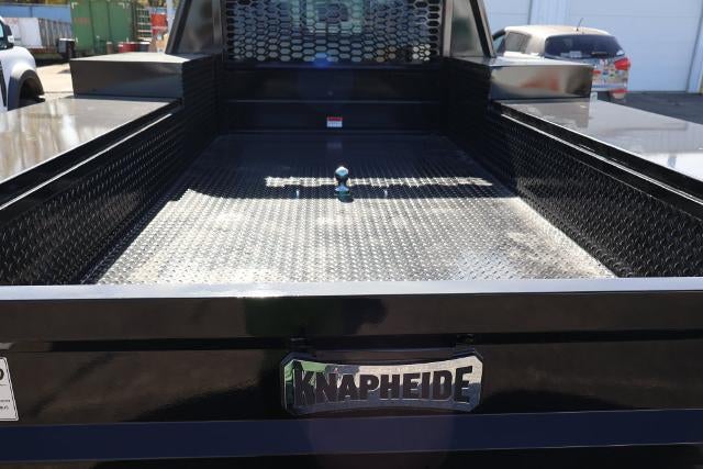 2027 Ford Super Duty F-550 DRW XL