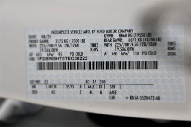 2026 Ford Super Duty F-550 DRW XL