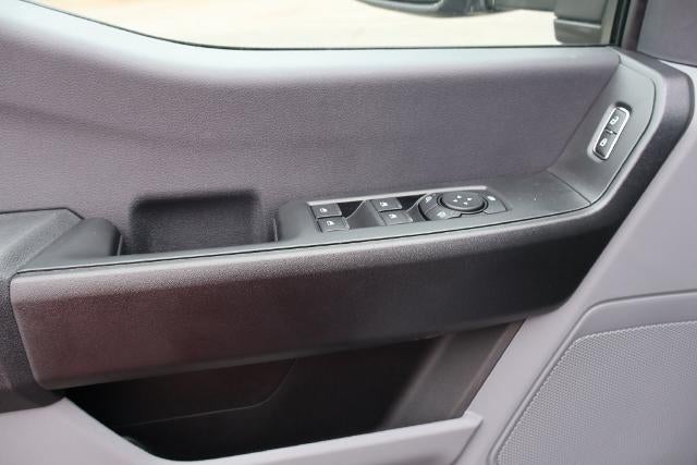 2027 Ford Super Duty F-550 DRW XL