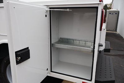 2027 Ford Super Duty F-550 DRW XL