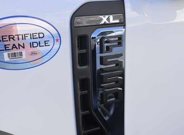 2026 Ford Super Duty F-550 DRW XL