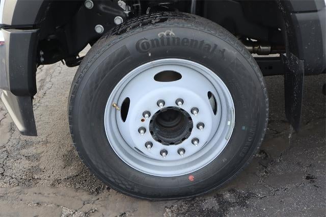 2024 Ford Super Duty F-550 DRW XL