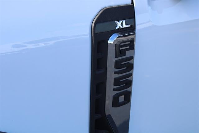2024 Ford Super Duty F-550 DRW XL