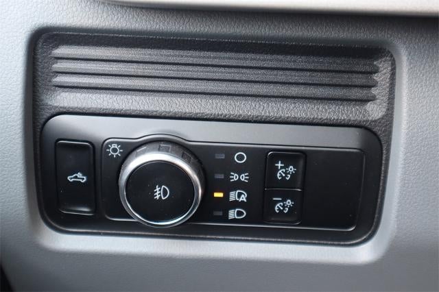 2024 Ford Super Duty F-550 DRW ® XL