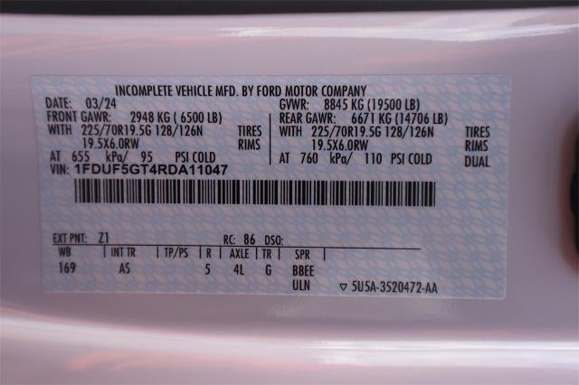 2024 Ford Super Duty F-550 DRW ® XL