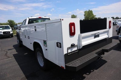 2024 Ford Super Duty F-550 DRW ® XL