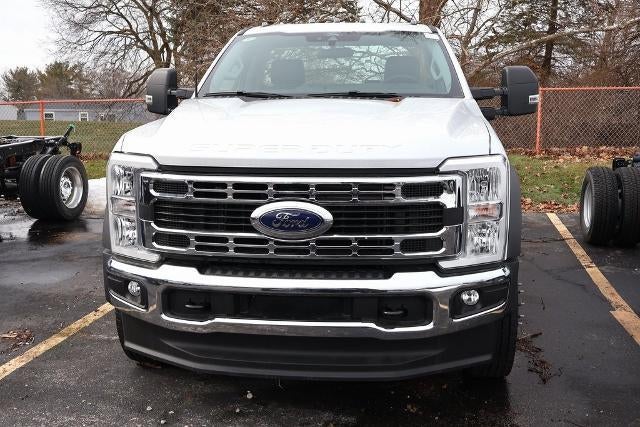 2025 Ford Super Duty F-550 DRW XL