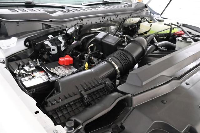 2025 Ford Super Duty F-550 DRW XL