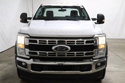 2025 Ford Super Duty F-550 DRW XL