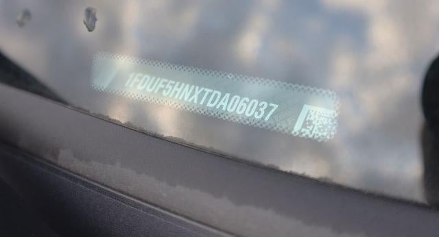 2026 Ford Super Duty F-550 DRW XL