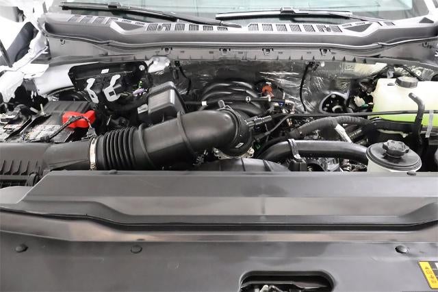 2025 Ford Super Duty F-550 DRW XL