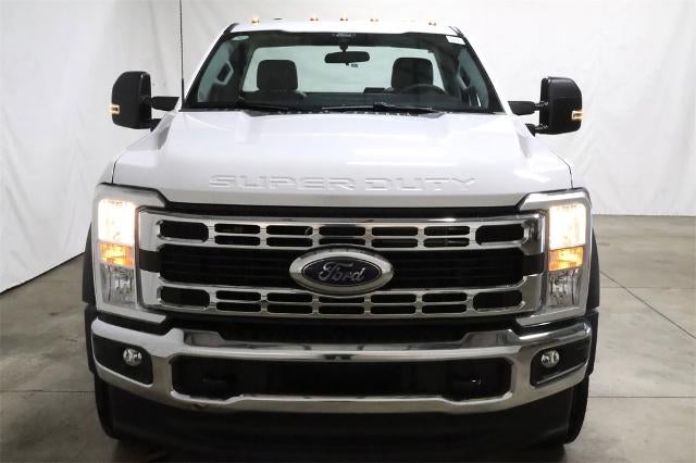 2025 Ford Super Duty F-550 DRW XL