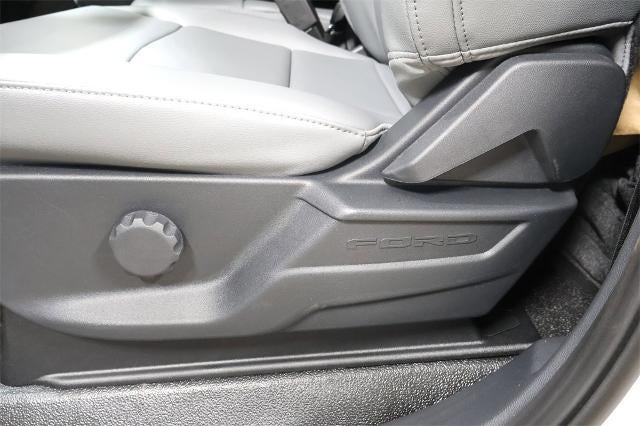 2025 Ford Super Duty F-550 DRW XL