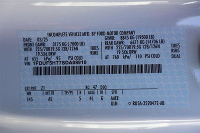 2025 Ford Super Duty F-550 DRW XL