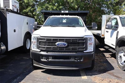 2025 Ford Super Duty F-550 DRW XL