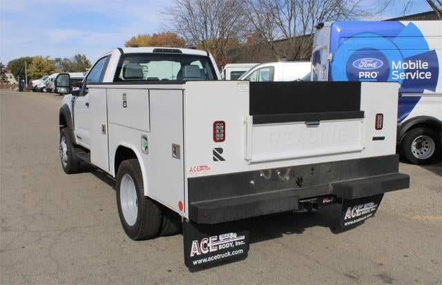 2024 Ford Super Duty F-550 DRW XL