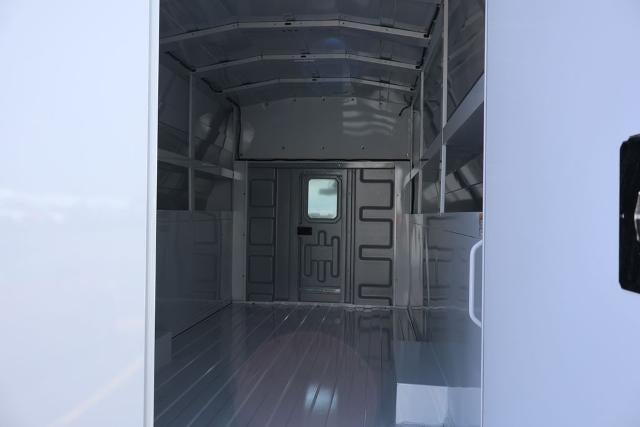 2027 Ford E-Series Cutaway Base