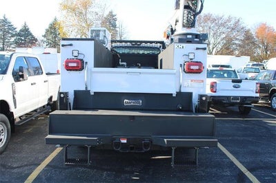 2025 Ford F-750SD Base