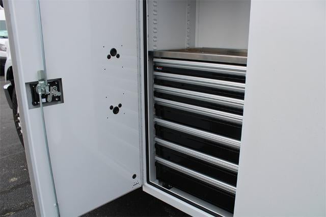 2025 Ford F-750SD Base