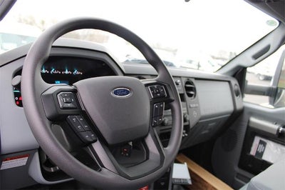 2025 Ford F-750SD Base