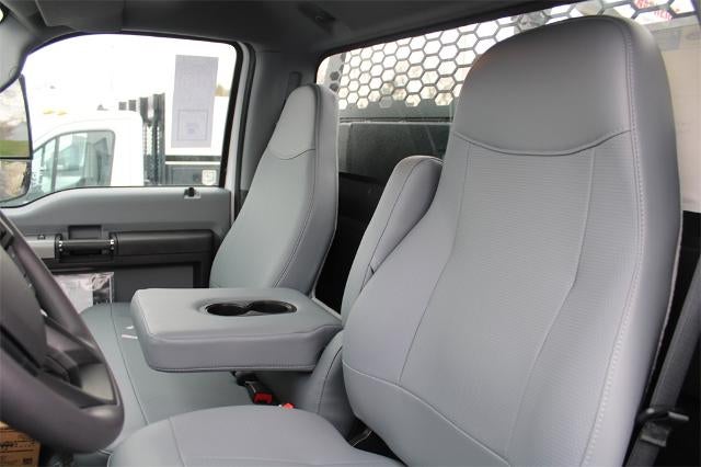 2025 Ford F-750SD Base