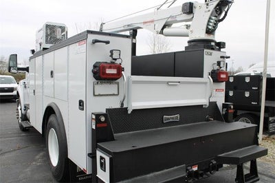 2025 Ford F-750SD Base