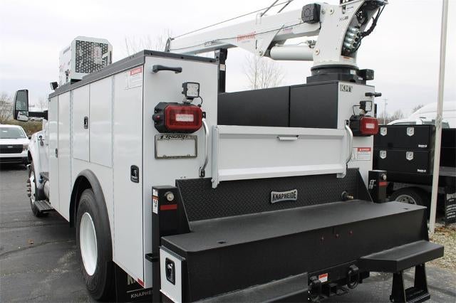 2025 Ford F-750SD Base