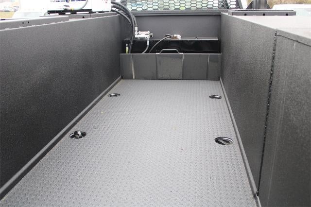 2025 Ford F-750SD Base