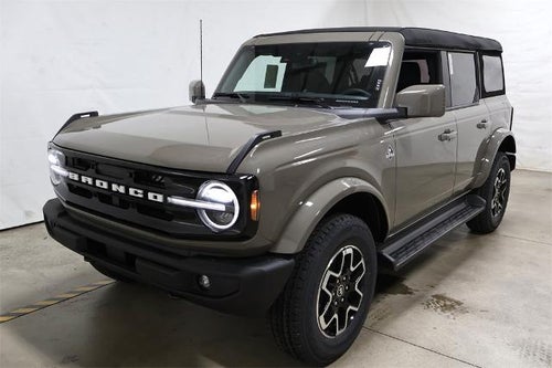 2025 Ford Bronco Outer Banks