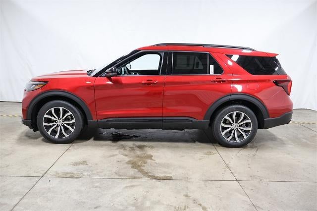 2025 Ford Explorer ST-Line Demo