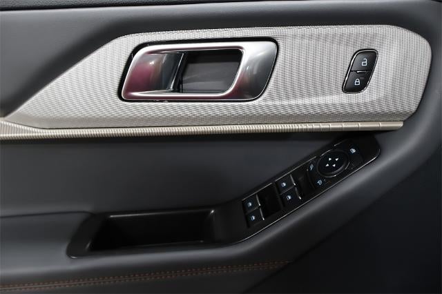 2025 Ford Explorer Active Demo