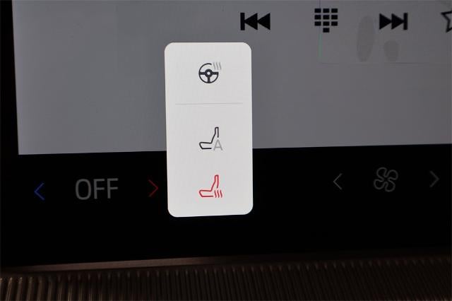 2025 Ford Explorer Active Demo