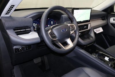 2025 Ford Explorer Active Demo