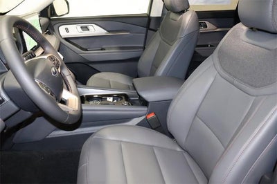 2025 Ford Explorer Active Demo