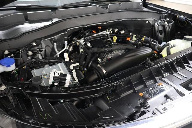 2025 Ford Explorer Active Demo