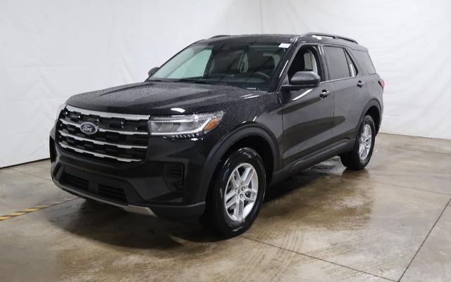 2026 Ford Explorer Active 4WD's photo