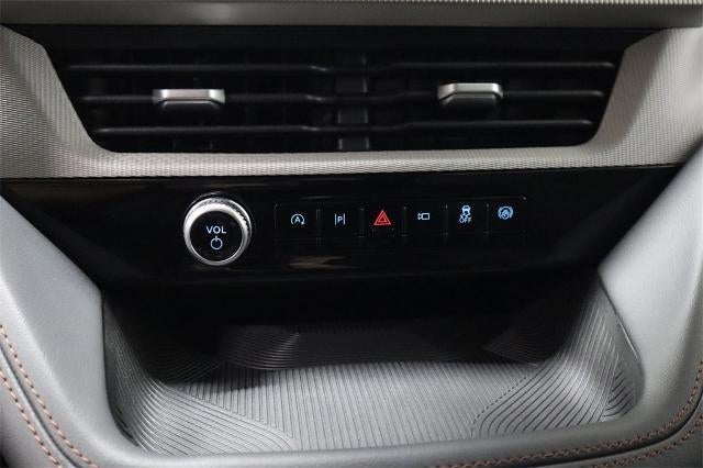 2025 Ford Explorer Active Demo