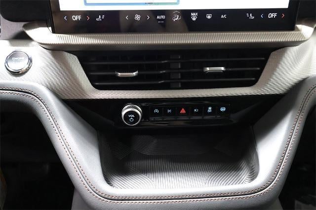 2025 Ford Explorer Active Demo