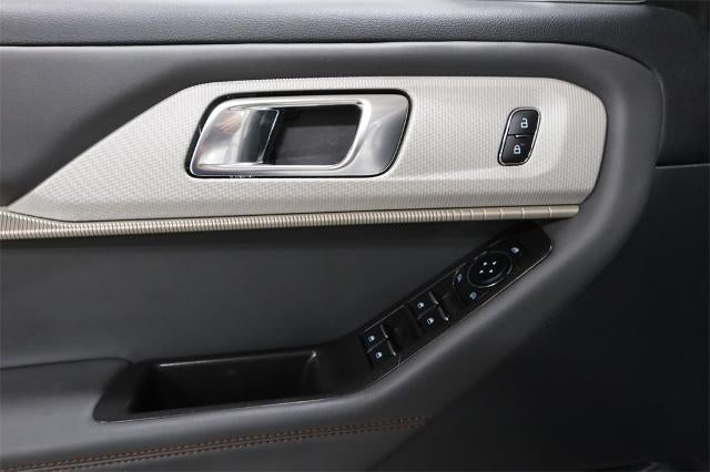 2025 Ford Explorer Active Demo