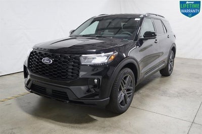 2025 Ford Explorer ST-Line Demo