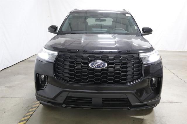 2025 Ford Explorer ST-Line Demo