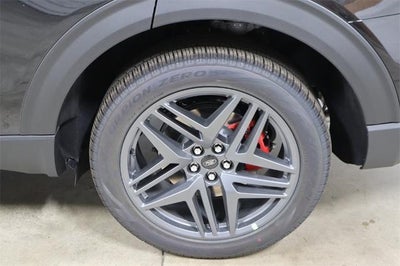 2025 Ford Explorer ST-Line Demo