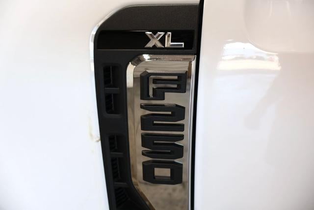 2026 Ford Super Duty F-250 SRW ® XL