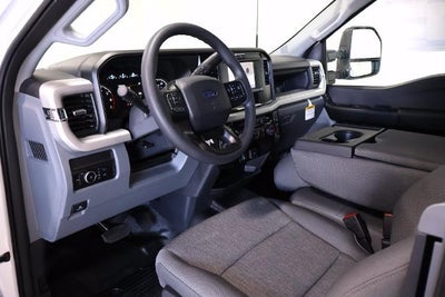2027 Ford Super Duty F-250 SRW XL