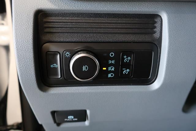 2027 Ford Super Duty F-250 SRW XL
