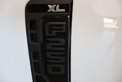 2027 Ford Super Duty F-250 SRW XL