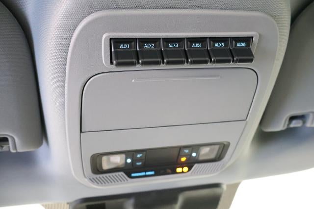 2027 Ford Super Duty F-250 SRW XL